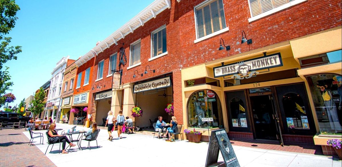 El pueblo es encantador y muy cómodo. El pueblo es encantador y muy cómodo.