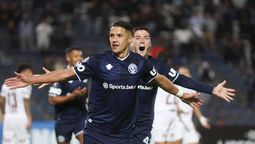 Arce está a un paso del Mundial.
