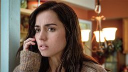 La actriz Ana de Armas interpreta a Marta Cabrera en la película de Netflix.