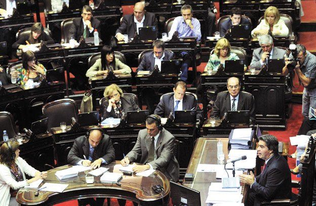 La pregunta de Nicolás Del Caño a Jorge Capitanich
