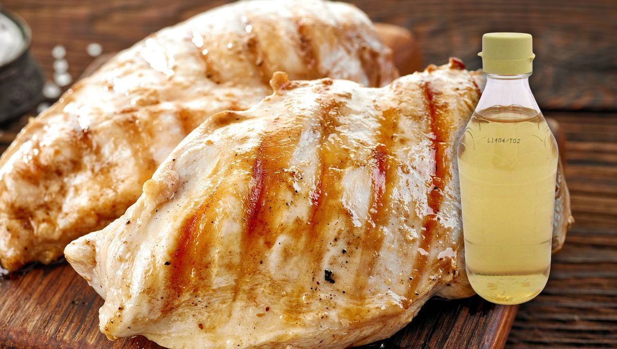 Un chorro de vinagre puede mejorar notablemente la textura y sabor del pollo. Un chorro de vinagre puede mejorar notablemente la textura y sabor del pollo. 