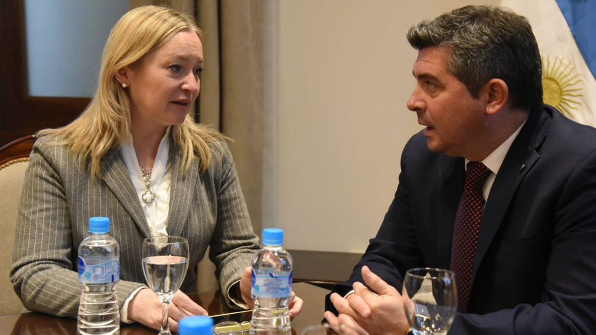 Hebe Casado, vicegobernadora de Mendoza, visitó a Marcelo Orrego, gobernador de San Juan-
