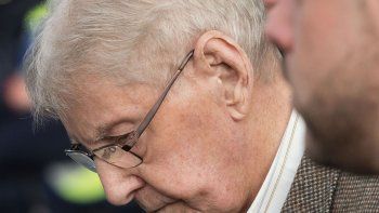 Comenzó el juicio contra un guardián nazi en Auschwitz Reinhold Hanning