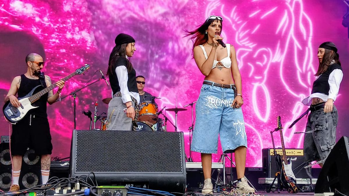 La Blunty, música urbana de Mendoza. La Blunty, música urbana de Mendoza.