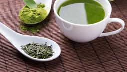 Relajante. El té verde, entre las propiedades que tiene, también es bueno para relajarse y dormir bien.  Relajante. El té verde, entre las propiedades que tiene, también es bueno para relajarse y dormir bien.