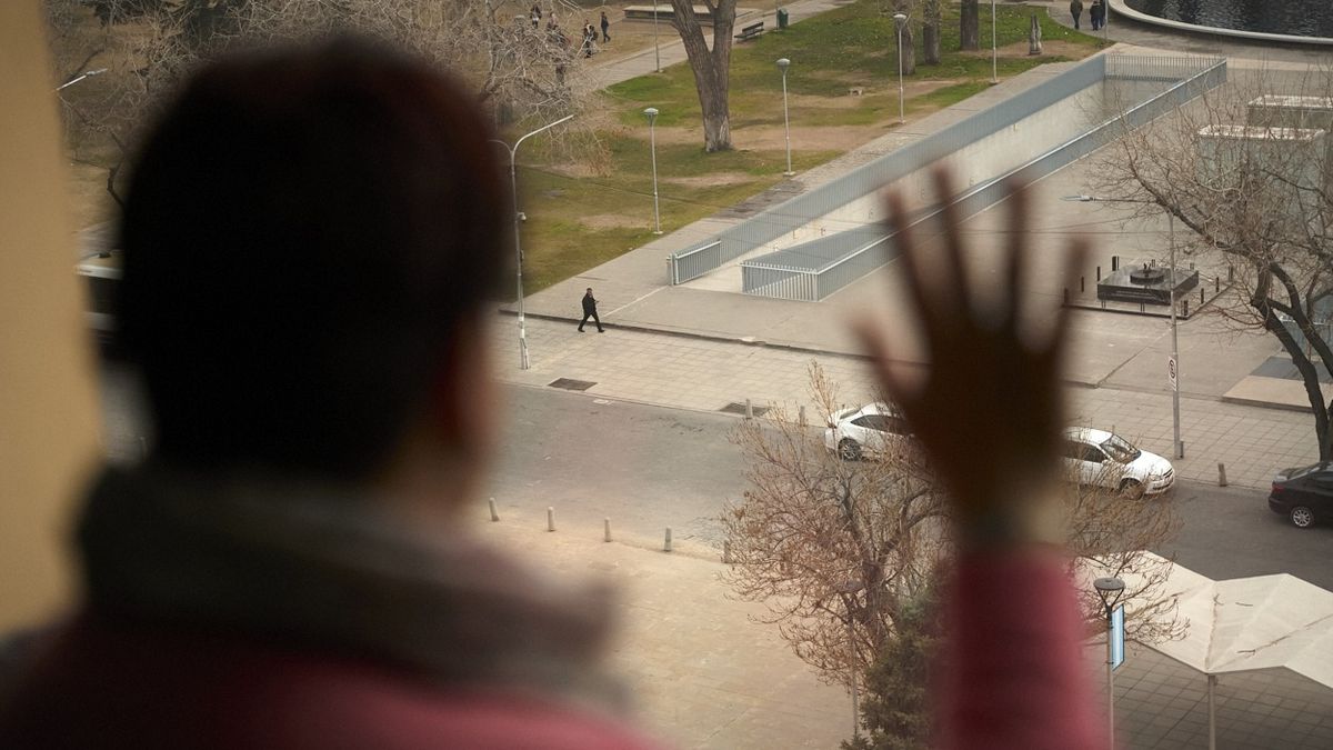 Al Programa de Asistencia a Víctimas de Trata de Personas se puede acceder llamando al número 145.