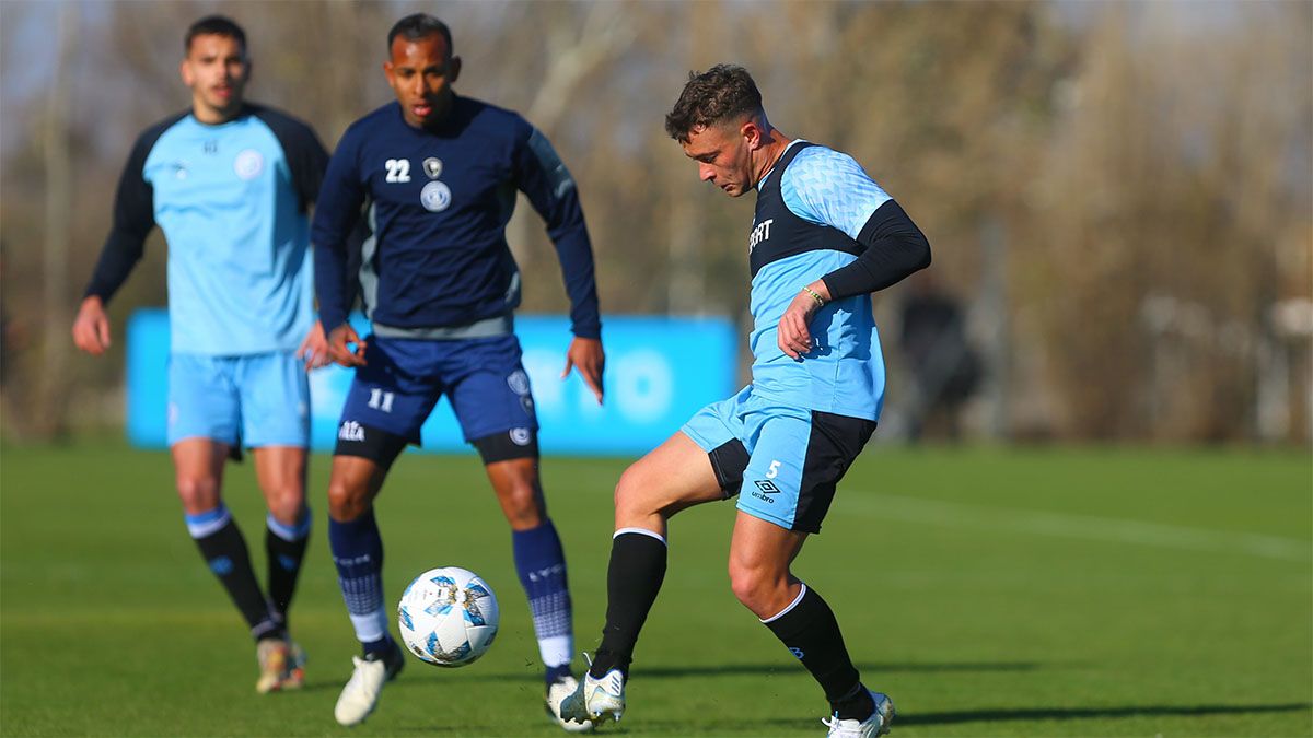 Independiente Rivadavia venció a Belgrano en un amistoso.