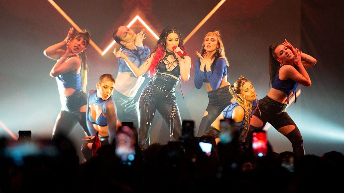 Lali presentó Disciplina Tour en el Arena Maipu.