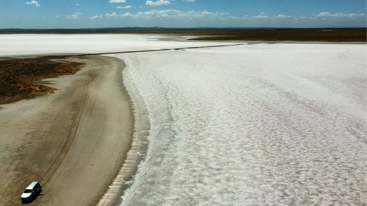 Entró a la Legislatura el proyecto de exploración minera de litio Don Luis. Entró a la Legislatura el proyecto de exploración minera de litio Don Luis.