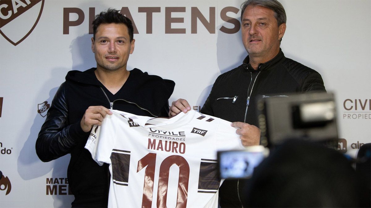 Mauro Zárate tuvo su primera práctica con Platense.
