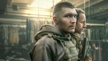 Netflix: se acaba de estrenar la serie de 6 capítulos que promete romper todos los récords