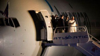 El Papa finalizó su histórica gira por EE.UU. y Cuba