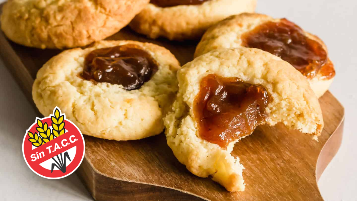 Con esta receta podrás preparar unas pepas sin TACC con una exquisita mermelada de frutillas casera sin azúcar. Con esta receta podrás preparar unas pepas sin TACC con una exquisita mermelada de frutillas casera sin azúcar.