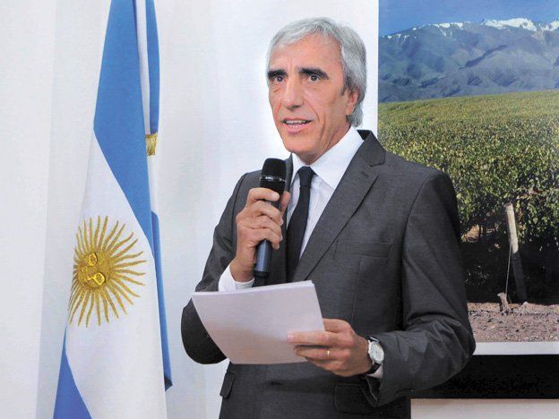 El ministro Rodolfo Lafalla pidió que todos los fiscales investiguen los delitos afines al narcotráfico