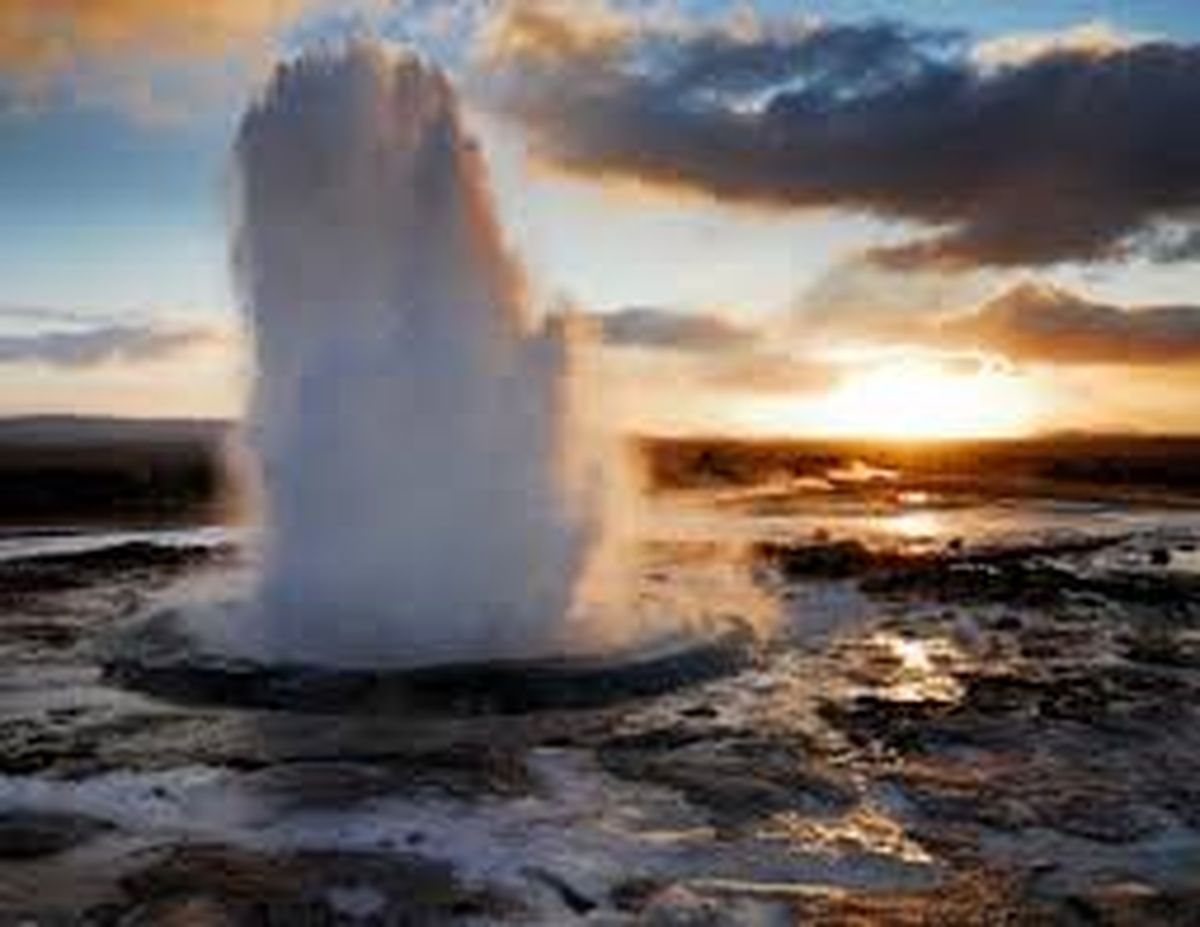 A pesar de su fiereza, son unos fenómenos muy débiles, cualquier cambio en el clima puede terminar con ellos. A pesar de su fiereza, son unos fenómenos muy débiles, cualquier cambio en el clima puede terminar con ellos.