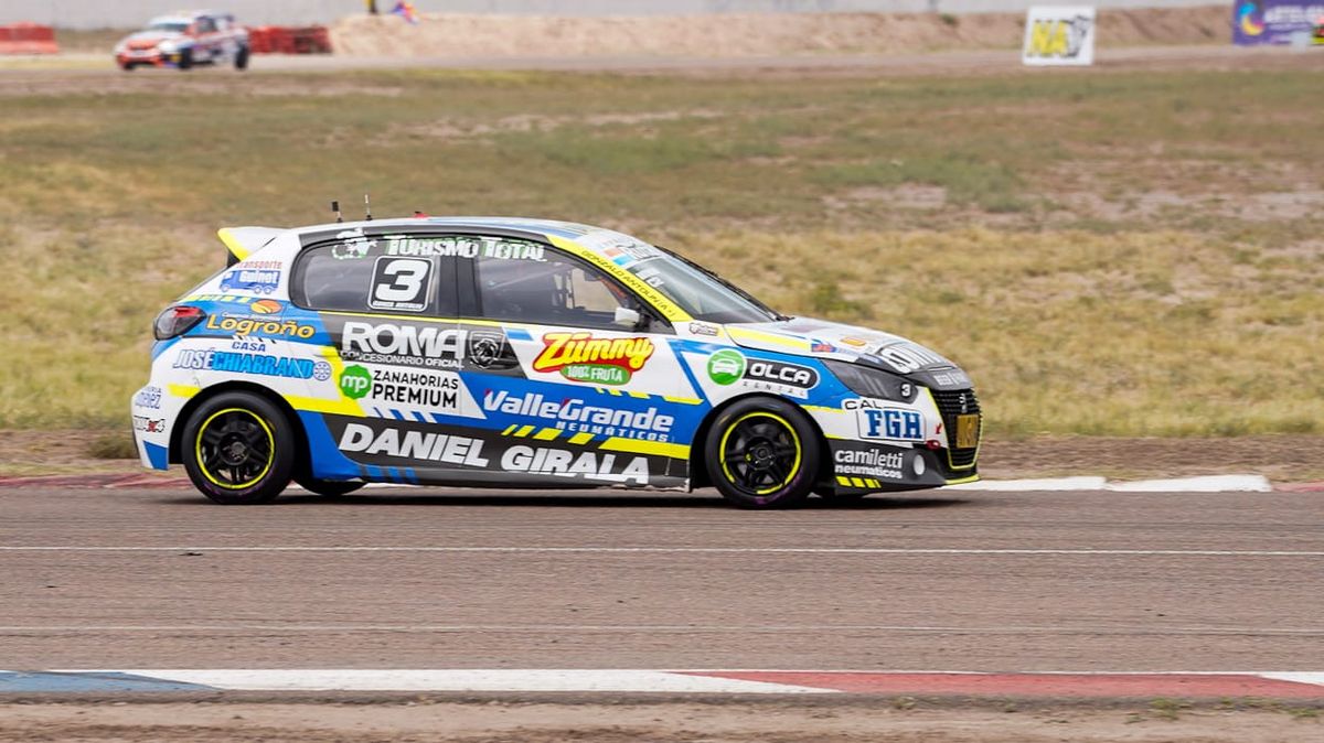 Gonzalo Antol&iacute;n ten&iacute;a todo para ser campe&oacute;n de la Clase 2 del Turismo Nacional, pero su auto se rompi&oacute;.
