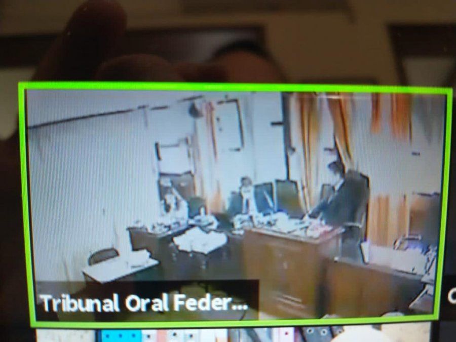 Un momento del debate que se desarrolla en el Tribunal Oral Federal 2 de Mendoza.