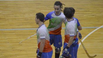 Casa de Italia goleó a Giol A y Banco Mendoza superó a Godoy Cruz