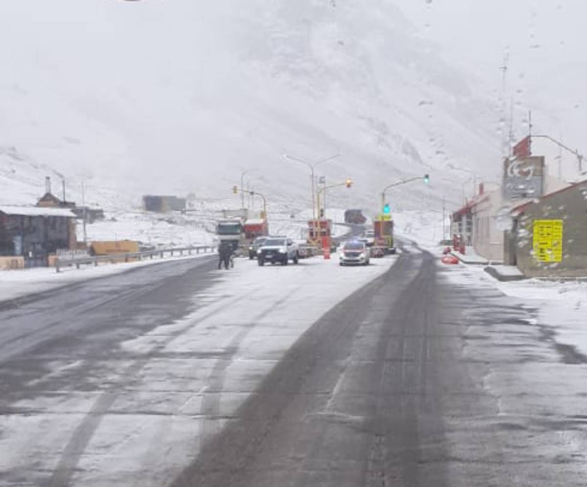 Las nevadas del fin de semana dejaron una buena cantidad de agua para los ríos de Mendoza.