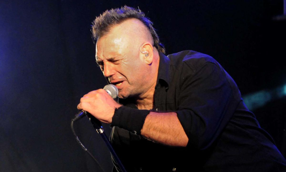 El último adiós a Iorio. Ricardo Iorio: todo el rock despidió al ícono del heavy metal. El último adiós a Iorio. Ricardo Iorio: todo el rock despidió al ícono del heavy metal.