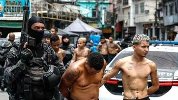 Más de 60 muertos y 80 detenidos en una operación contra narcos en favelas de Río de Janeiro Más de 60 muertos y 80 detenidos en una operación contra narcos en favelas de Río de Janeiro