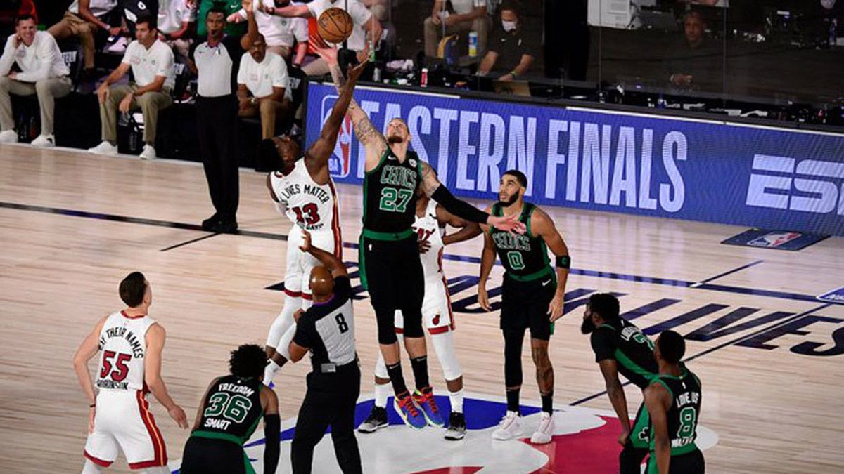 Miami Heat se puso 2-0 arriba ante Boston Celtics en la NBA