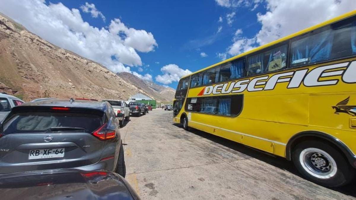 Más de dos horas de demora para cruzar a Chile.