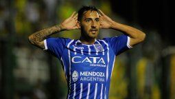 Javier Correa terminó lesionado