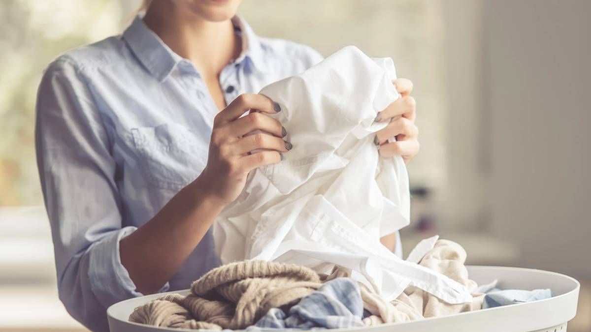 Trucos caseros para blanquear la ropa blanca sin lavandina y cloro en pocos pasos Trucos caseros para blanquear la ropa blanca sin lavandina y cloro en pocos pasos
