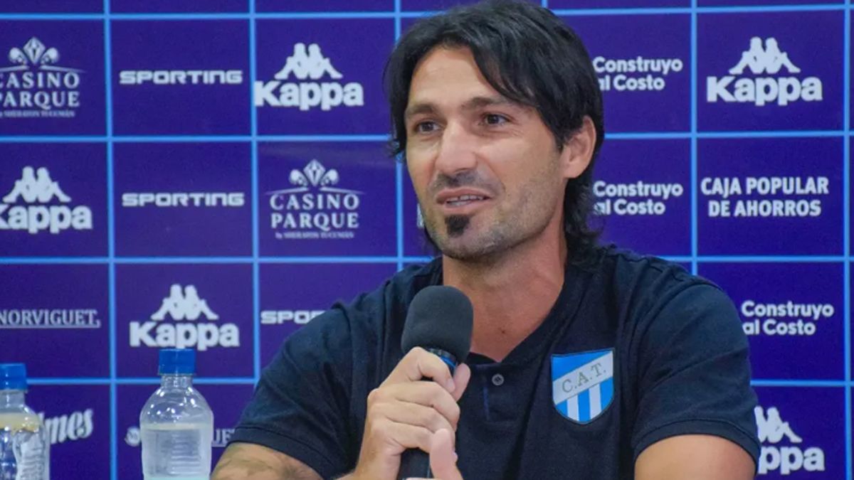 Torneo Apertura: otro DT dejó su cargo y el Gato Oldrá suena como su remplazante