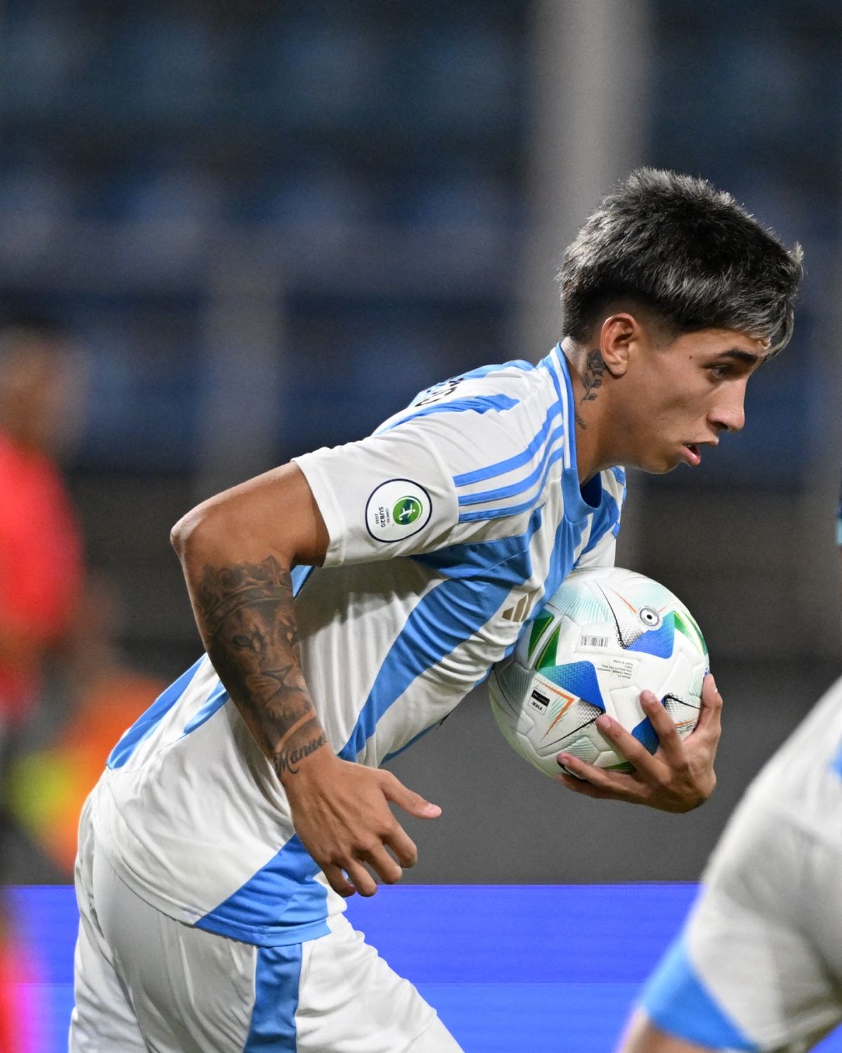 La Selección argentina Sub 20 perdió el invicto y el título en la última fecha del Sudamericano.