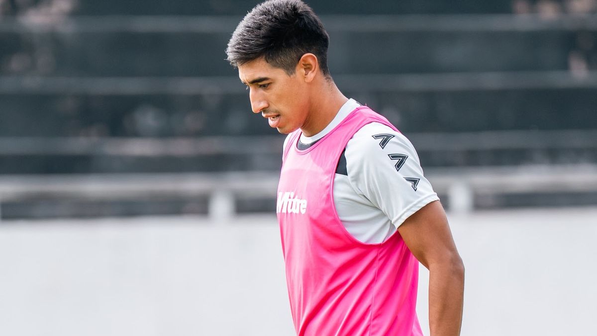 Mat&iacute;as Recalde ser&iacute;a el remplazante de Franco Saavedra, que fue expulsado ante Uni&oacute;n.