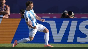 Juega con Messi, es hijo de un ex Puma y la rompe en el Mundial Sub 20 con la Selección argentina