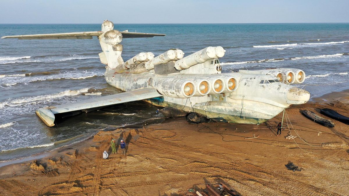 El monstruo gigante del mar Caspio: mide 37 metros y fue abandonado en la Guerra Fría