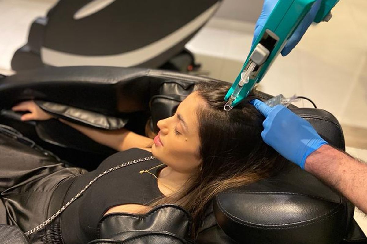 Los tratamientos preventivos se aplican mediante mesoterapia: los nutrientes van directo a la raíz del cabello. Los tratamientos preventivos se aplican mediante mesoterapia: los nutrientes van directo a la raíz del cabello.