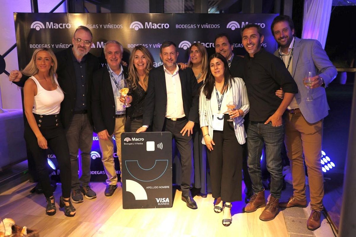 El equipo de banco Macro durante la presentación.