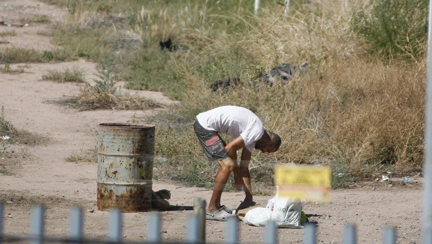 Gil Pereg y la extraña visita de un gato que le advirtió sobre un monstruo