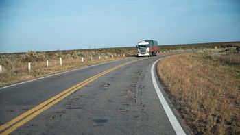 Alfredo Cornejo adjudicó la refuncionalización de la Ruta 143 entre Pareditas y San Rafael Alfredo Cornejo adjudicó la refuncionalización de la Ruta 143 entre Pareditas y San Rafael