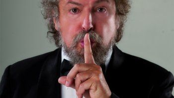 Carlos Núñez Cortés abandona Les Luthiers para 