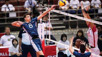 Otra vez se destacó Agustín Loser y otra vez ganó Argentina en Japón