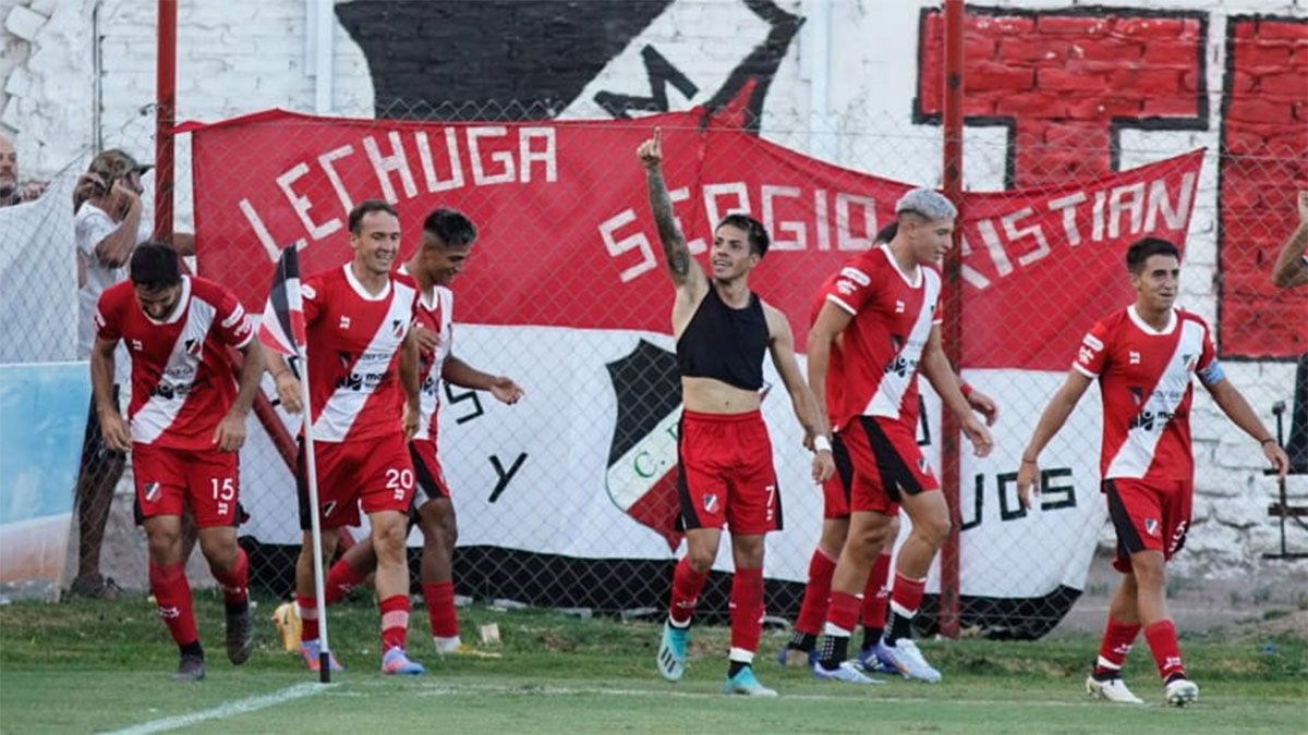 Deportivo Maipú logró un gran triunfo ante Gimnasia y Esgrima de Jujuy.