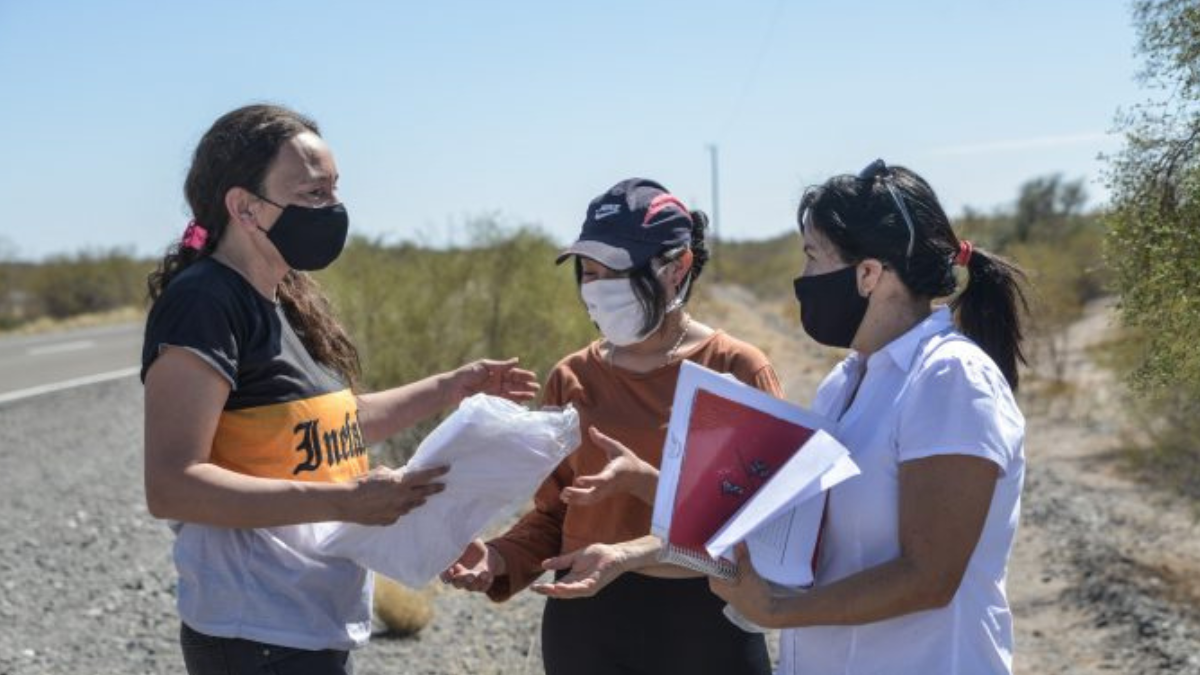 Los docentes rurales fueron el nexo entre las escuelas y las familias en pandemia, en las zonas rurales. Ahora, quieren reforzar los procesos de lectoescritura de los chicos.