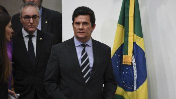 El ministro de Justicia de Brasil acusó de varios delitos a Bolsonaro y renunció
