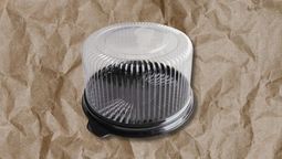 Si tienes una campana de tortas sin usar, aprende a reciclarla Si tienes una campana de tortas sin usar, aprende a reciclarla