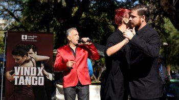 Vino x Tango se presenta en el Cerro de la Gloria