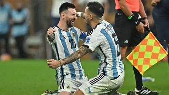 Lionel Messi, rendido a los pies de Leandro Paredes por su gran presente en Boca Lionel Messi, rendido a los pies de Leandro Paredes por su gran presente en Boca