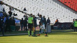 Mauricio Asenjo se llevó la peor parte del clásico