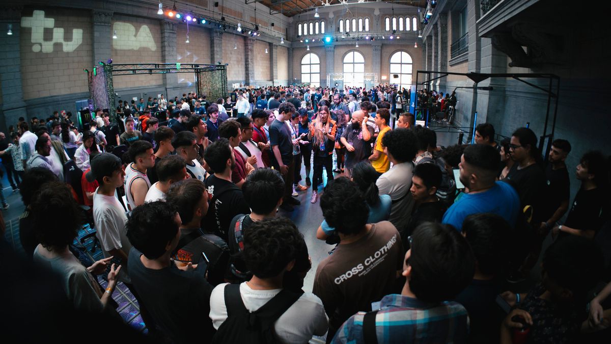 Más de 10 comunidades de la industria del gaming, tecnología, música, moda y cultura general tuvieron su espacio en el TDJ Fest 2024. Más de 10 comunidades de la industria del gaming, tecnología, música, moda y cultura general tuvieron su espacio en el TDJ Fest 2024.