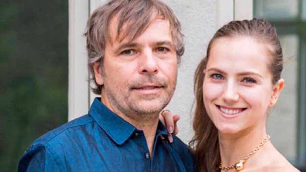 El millonario canadiense Rodney Baker y su esposa y actriz Ekaterina Baker se hicieron famosos por hacerse pasar por pobres para que los vacunaran en una reserva indígena.