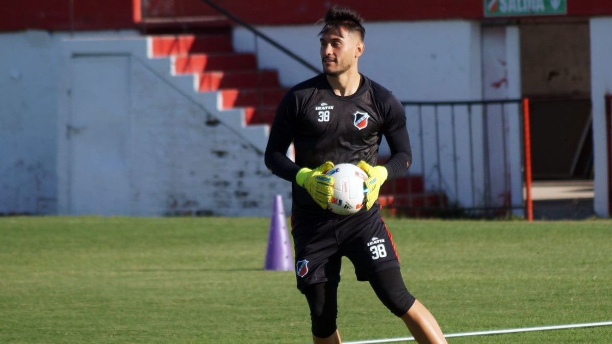 El ex Lanús le ha dado mucha seguridad al equipo que dirige Sara.